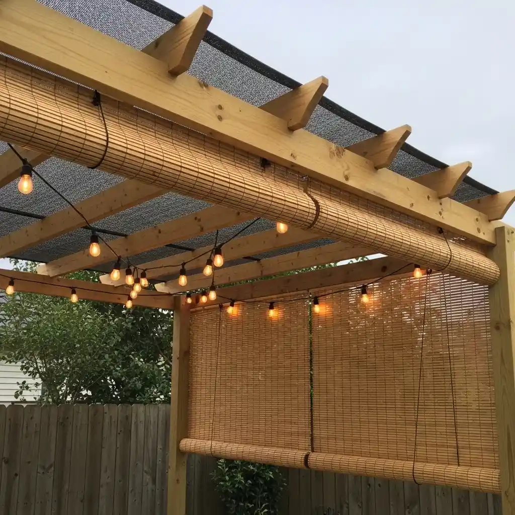 19 String Light Privacy Pergola