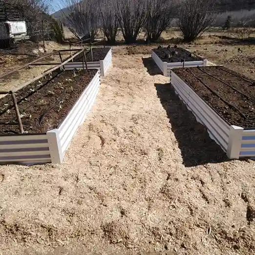 3 DIY Raised Garden Bed