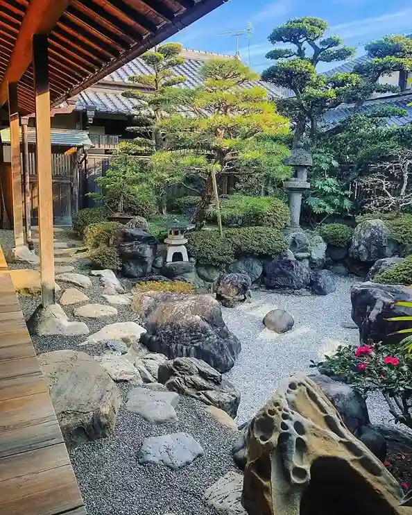 5. Japanese Rock Garden Zen Garden