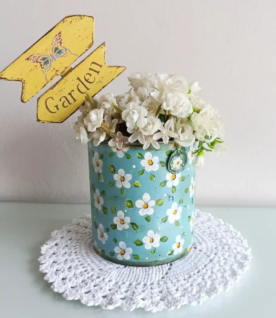 7 Old Tin Cans as Garden Planters